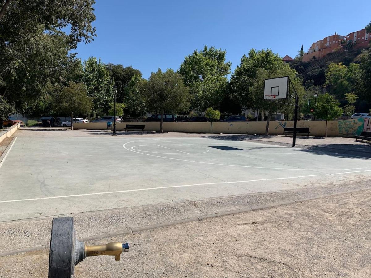 Apartamento En Granada Con Facil Aparcamiento En La Zona Buitenkant foto